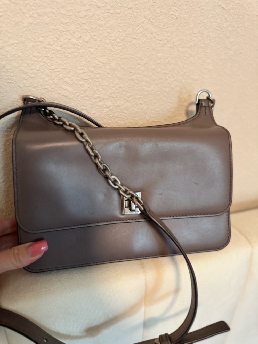 Michael Kors Bag in Taupe Leather